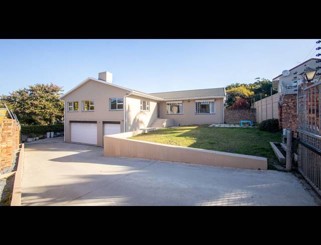 5 BEDROOM HOUSE FOR SALE IN NAHOON VALLEY